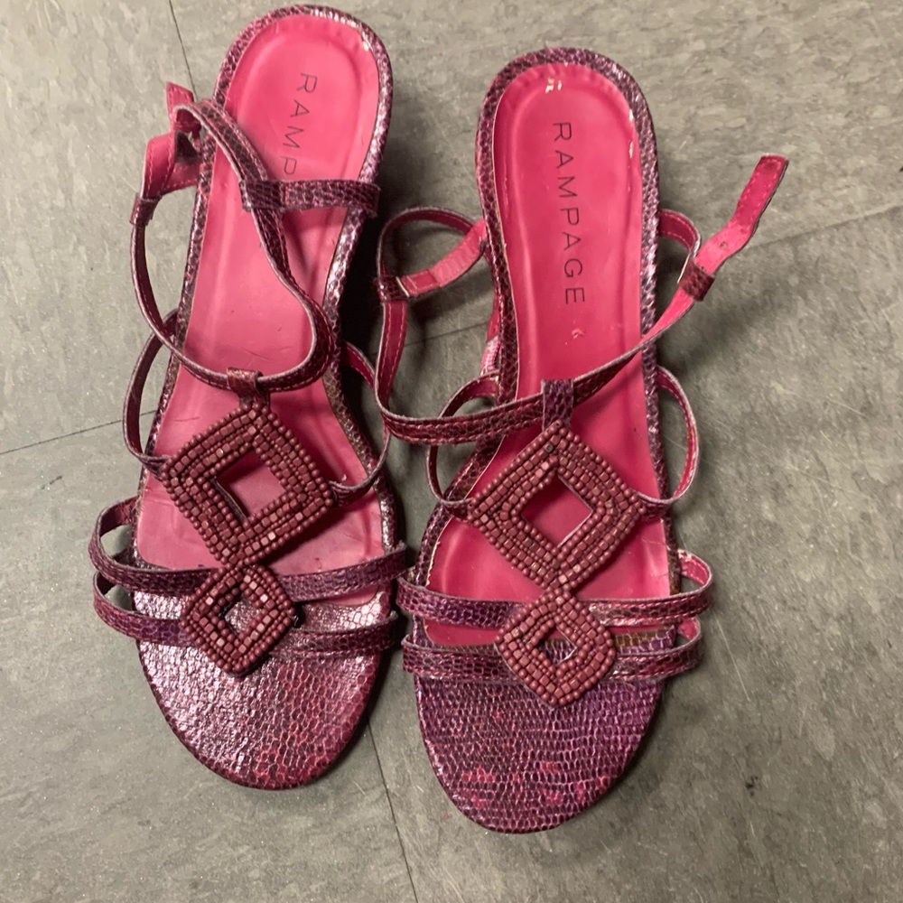 Rampage Pink Pink Rampage low heel Raspberry Gecko Skin Leather Strappy Sandals